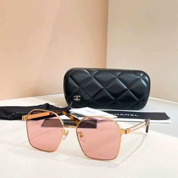 Chanel Sunglasses CH5879