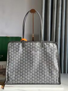 Goyard Hardy Tote Bags