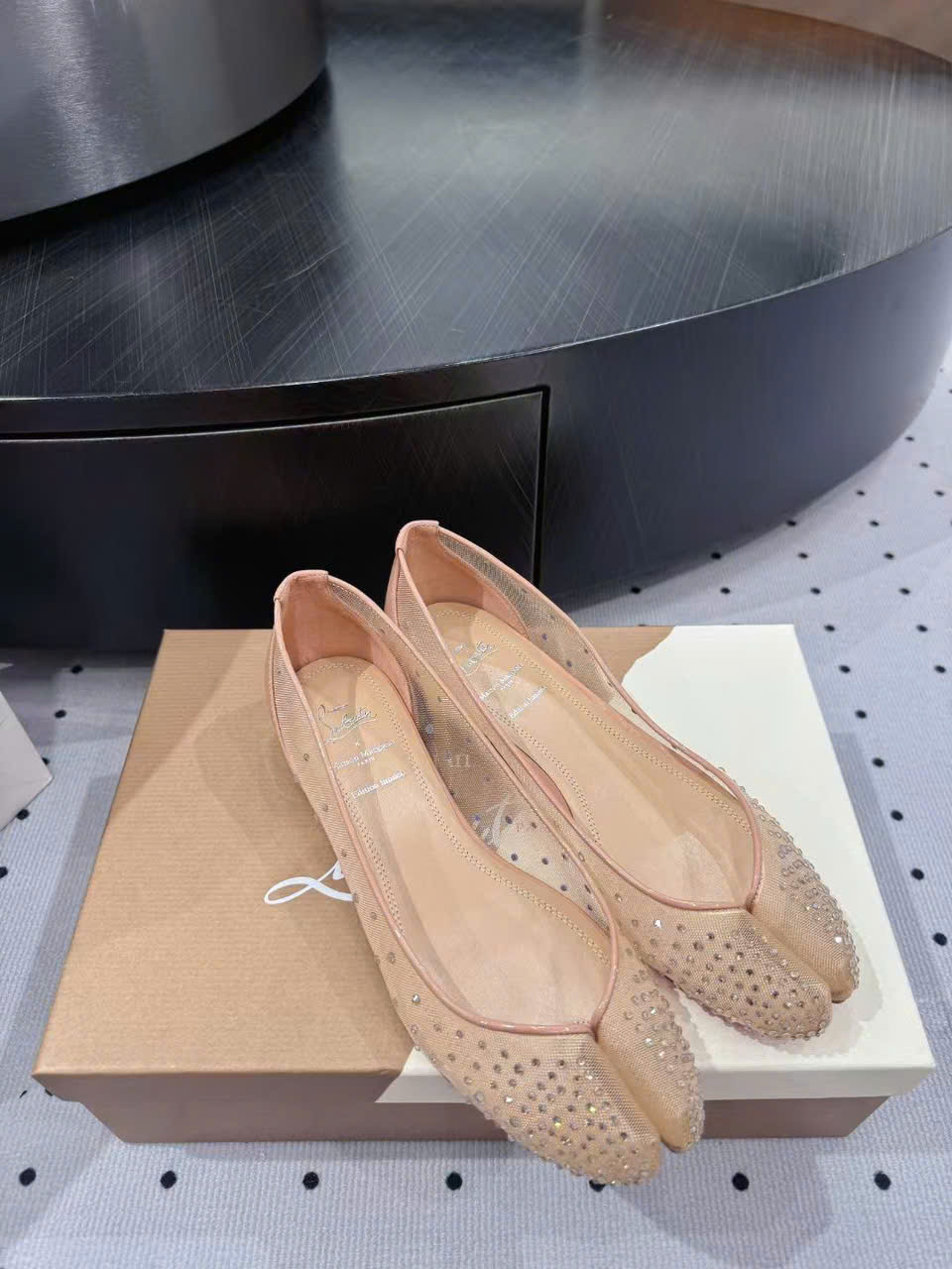 christian louboutin shose