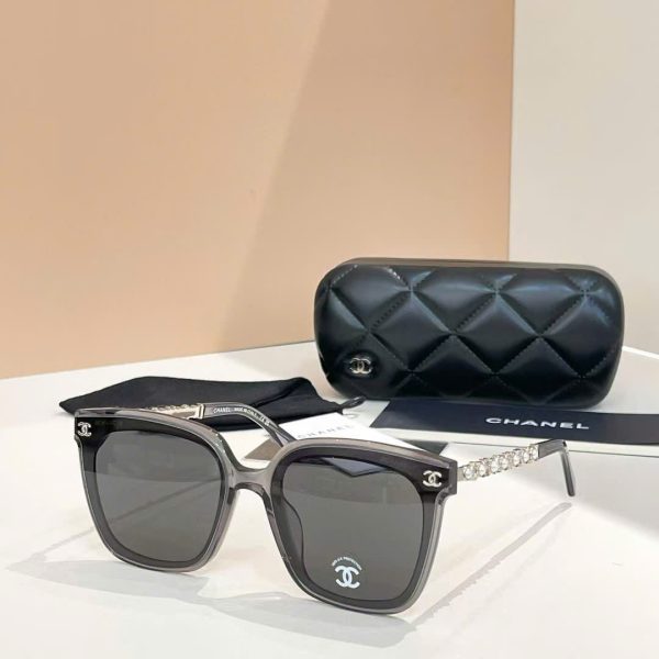 Chanel Sunglasses CH0542