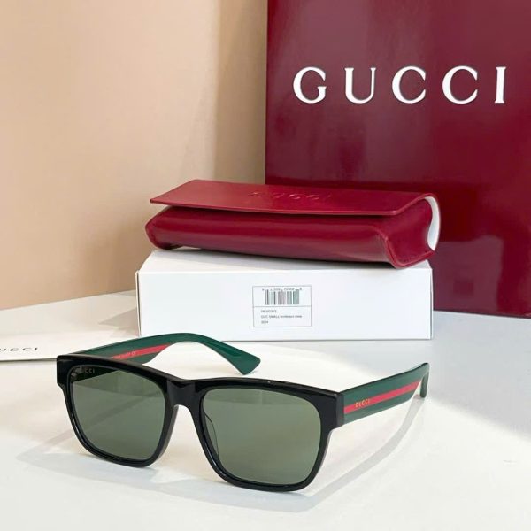 Gucci Sunglasses GG0340S