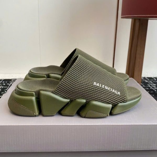 Balenciaga Speeds Unisex Slides