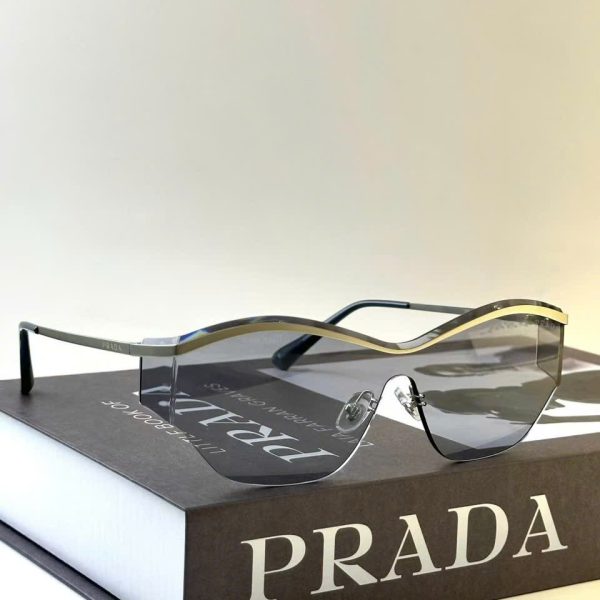 Prada Sunglasses PR 124YS