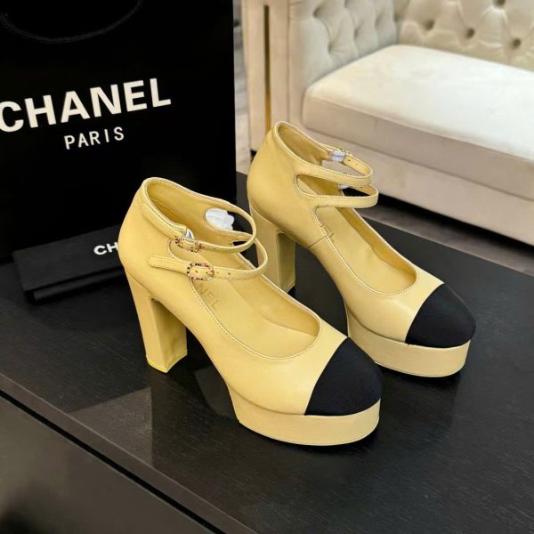 Chanel Vintage Women's Pumps Shoes 11cm
