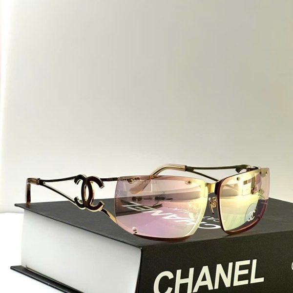Chanel Sunglasses CH9520