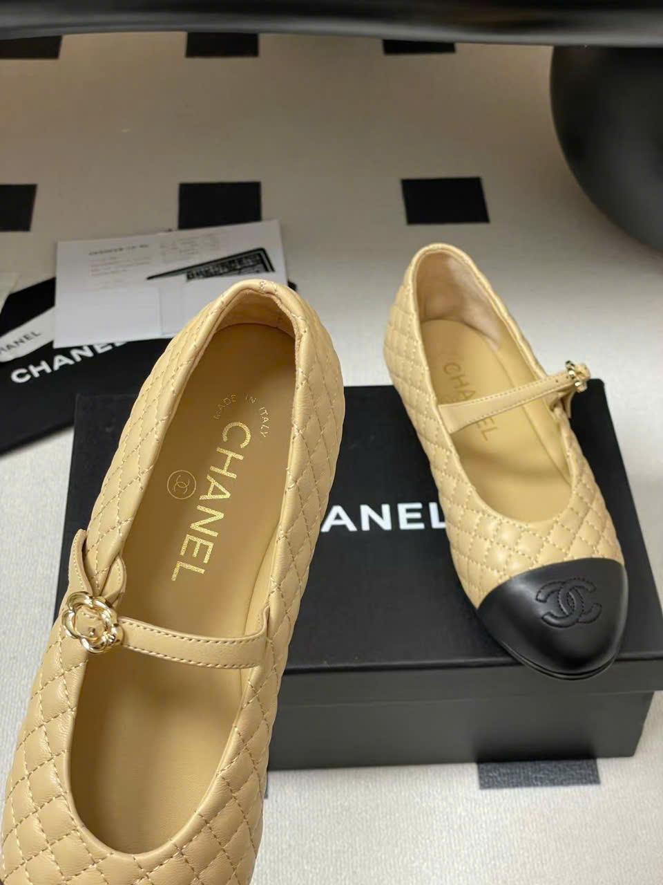 Chanel Clogo Ballet Women's Shoes - Image 4