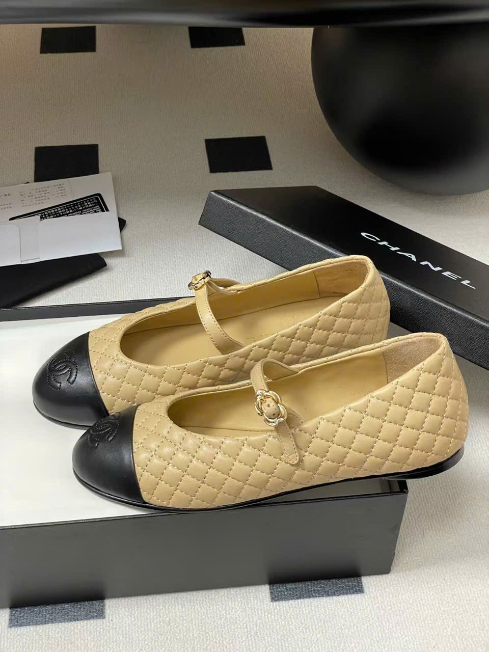 Chanel Clogo Ballet Women's Shoes - Image 7