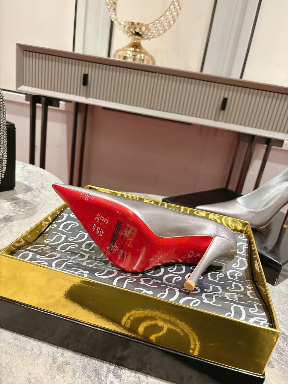 Christian Louboutin Everlasting Red Women's Shoes 10cm - Image 7