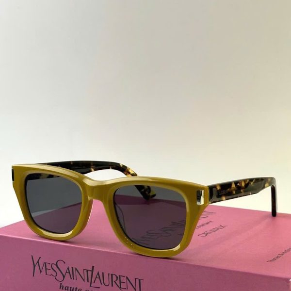 Saint Laurent Sunglasses SL801