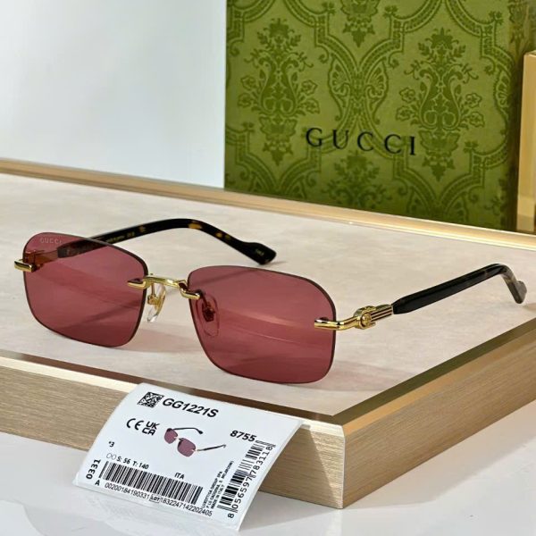 Gucci Sunglasses GG1221