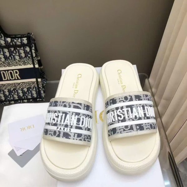 Christian Dior Women's Slide New Arrivals