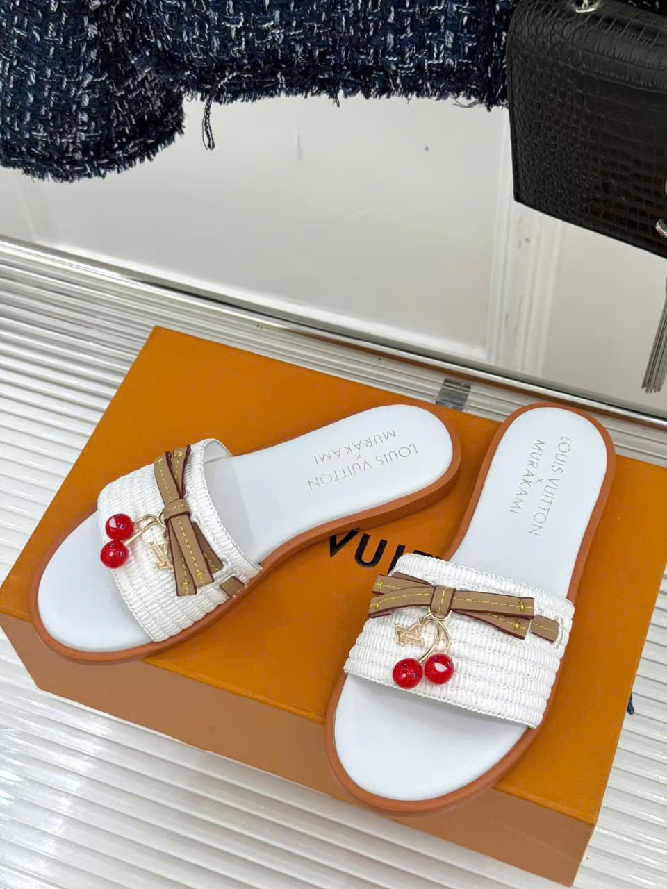 Louis Vuitton Cherry Women's Slide New Collections - Image 4