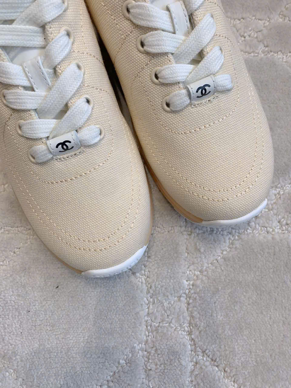 Chanel CLogo Women's Sneaker Shoes New Arrivals - Image 4