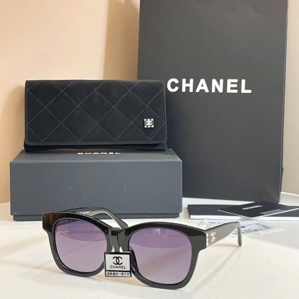 Chanel Sunglasses CH5482