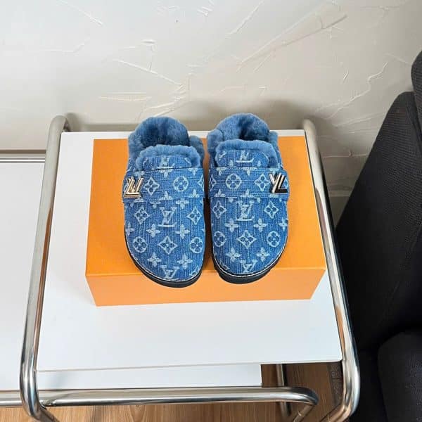 Louis Vuitton LV Logo Fur Mule New Arrivals