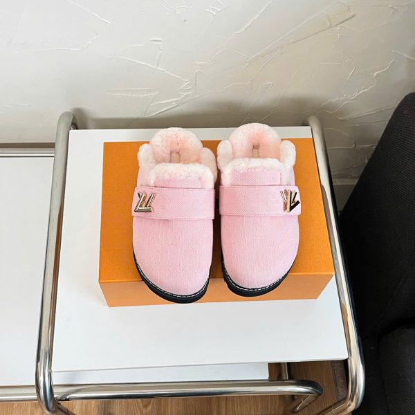 Louis Vuitton LV Logo Fur Mule New Arrivals