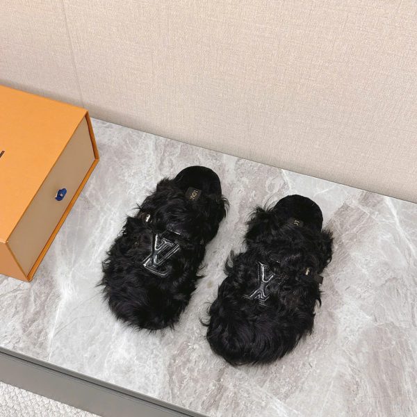 Louis Vuitton Fur Mule New Collections