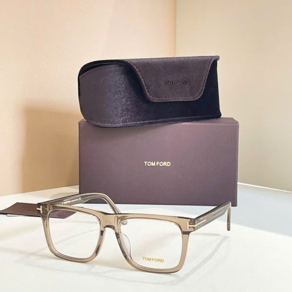 Tomford Sunglasses TF906