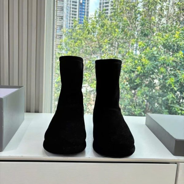 Balenciaga Venom Ankle Boot New Collections