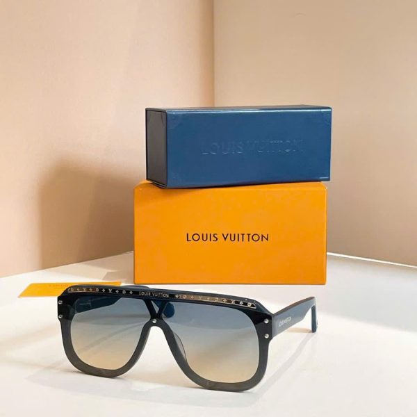 Louis Vuitton Sunglasses Z2878U