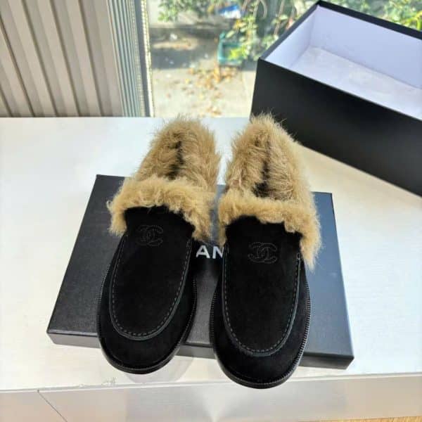 Chanel CLogo Leather Fur Loafer Women's Shoes