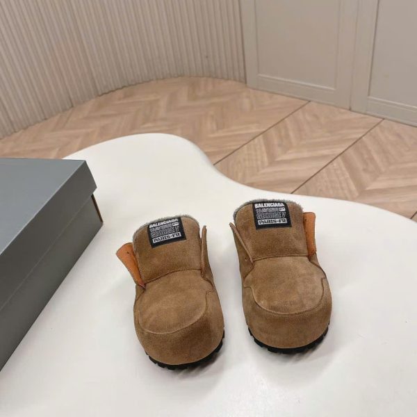Balenciaga Dumbo Mule New Arrivals