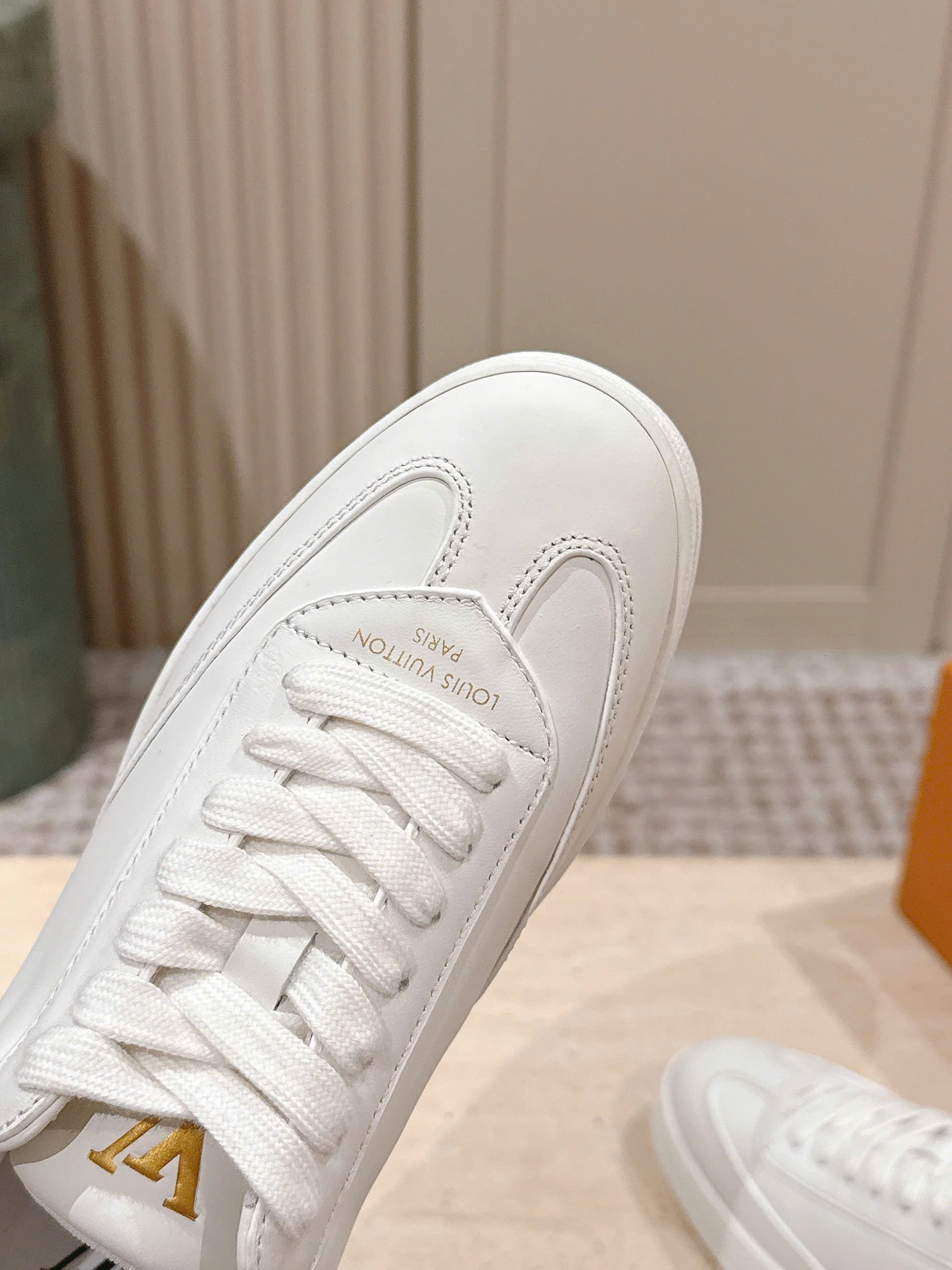 Louis Vuitton TPU Sneaker Women's Shoes New Arrivals - Image 7