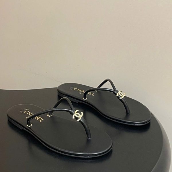 Chanel CLogo Flip Flop Women's Slides