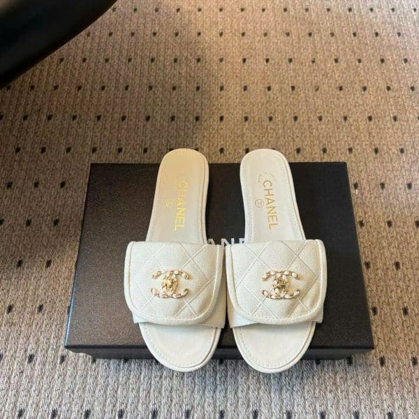 Chanel CLogo Vintage Women Slides