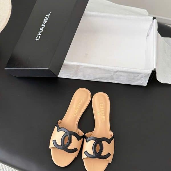 Chanel CLogo Women Slides