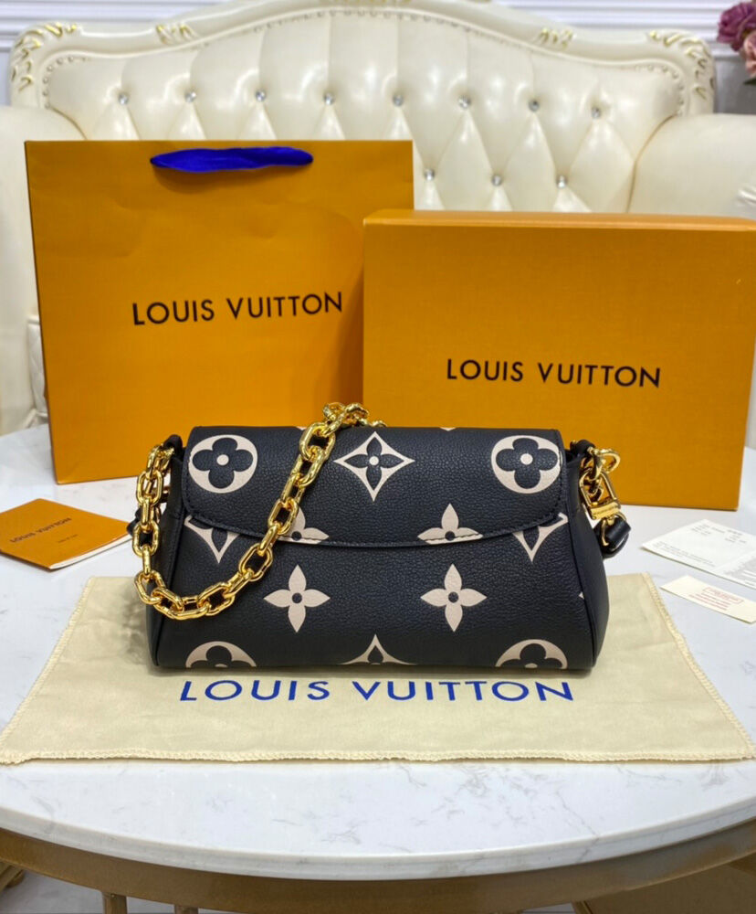 Louis Vuitton Favorite - Image 4