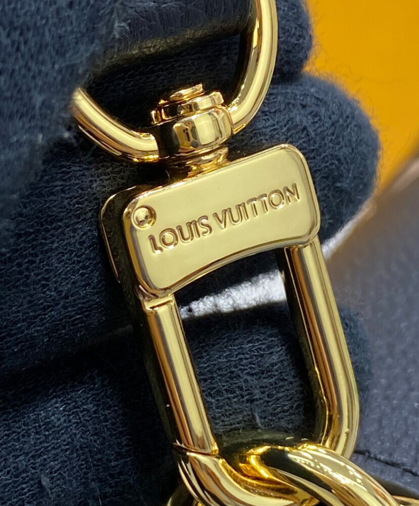 Louis Vuitton Favorite - Image 8