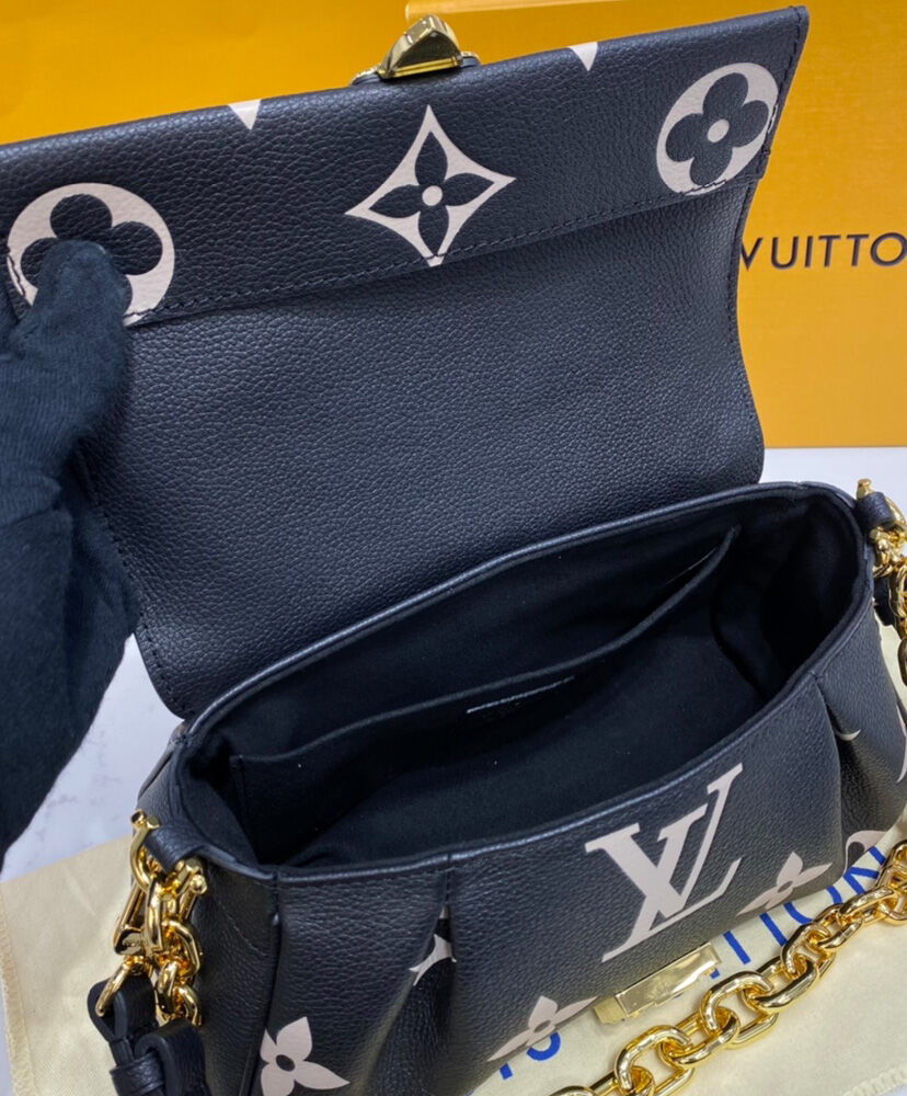 Louis Vuitton Favorite - Image 9
