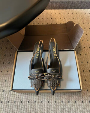 Prada Pointed-Toe Leather Kitten-Heel Pumps Shoes 5.5cm