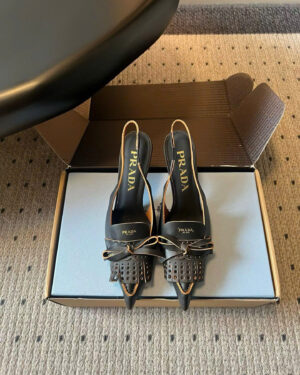 Prada Pointed-Toe Leather Kitten-Heel Pumps Shoes 8.5cm