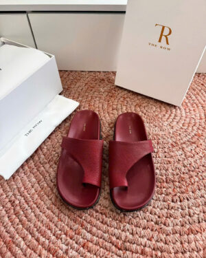 The Row Leather Flip Flop Sandals Elevated Coastal Minimalism