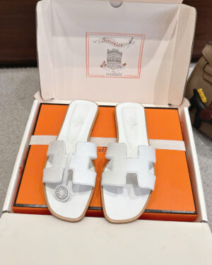 Hermès Oran Sandals