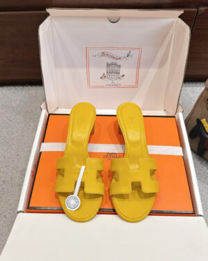 Hermès Oasis Sandal 4cm