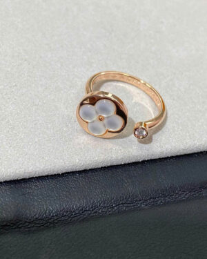 Louis Vuitton Color Blossom Mini Sun Ring