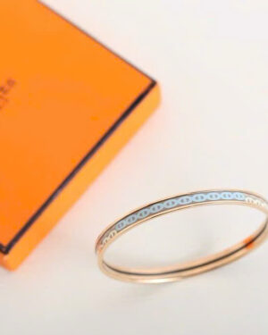 Hermès Black Enamel Gold-Plated Chain Motif Bracelet