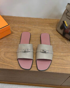 Hermès Giulia Sandals Women's
