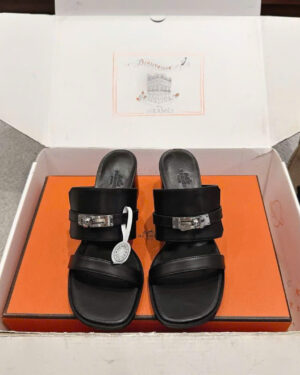 Hermès Avenue Sandals 5cm