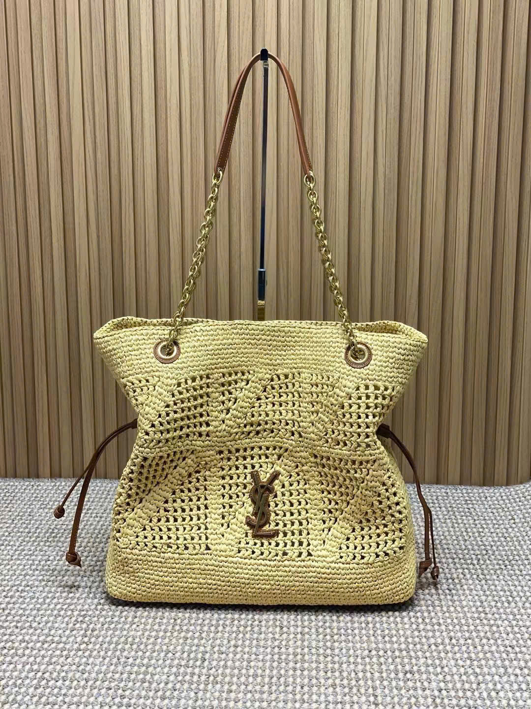Saint Laurent Jamie Shopping