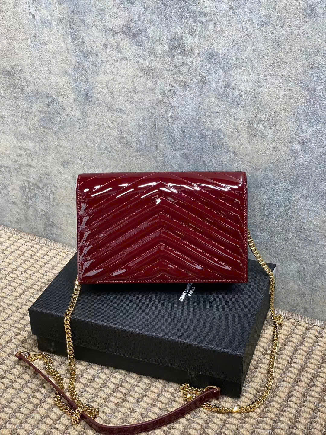 Saint Laurent Cassandre Envelope Chain Wallet in Patent Leather - Image 9