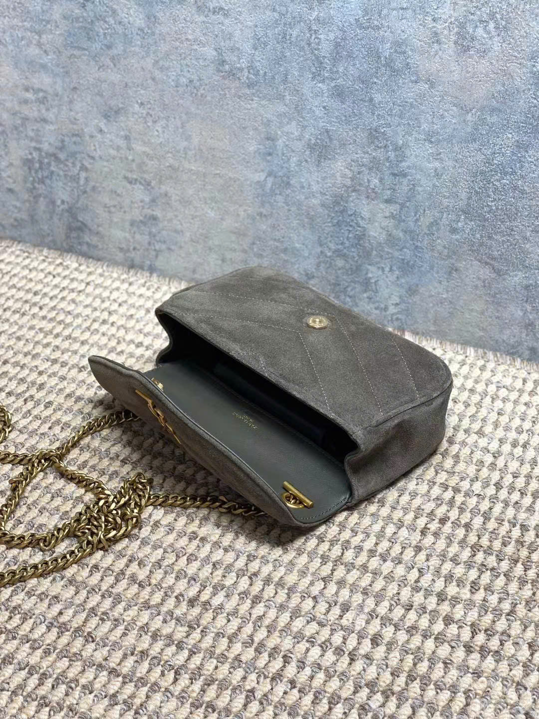Saint Laurent Loulou Mini Chain Bag - Image 3