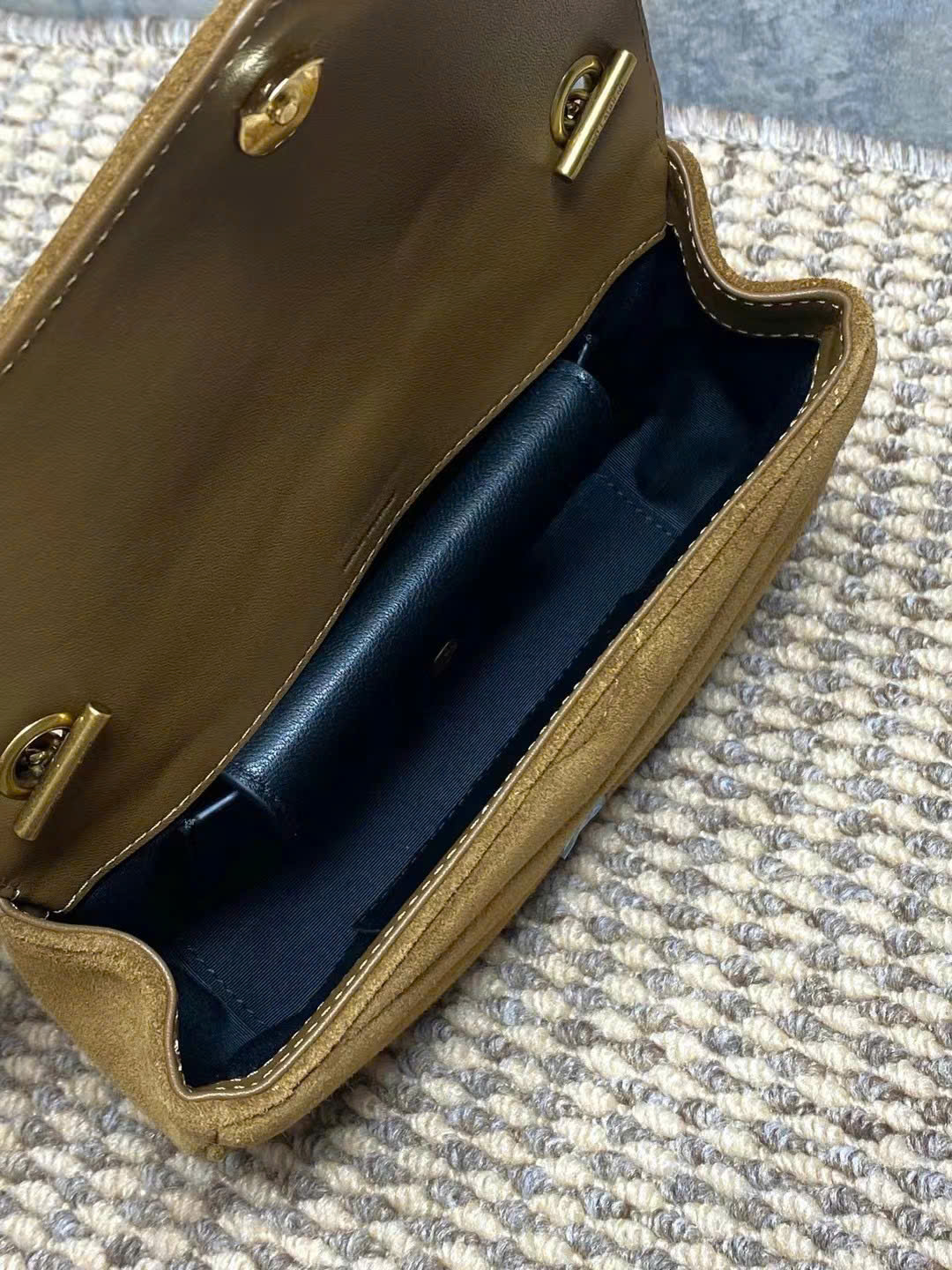 Saint Laurent Loulou Mini Chain Bag - Image 4