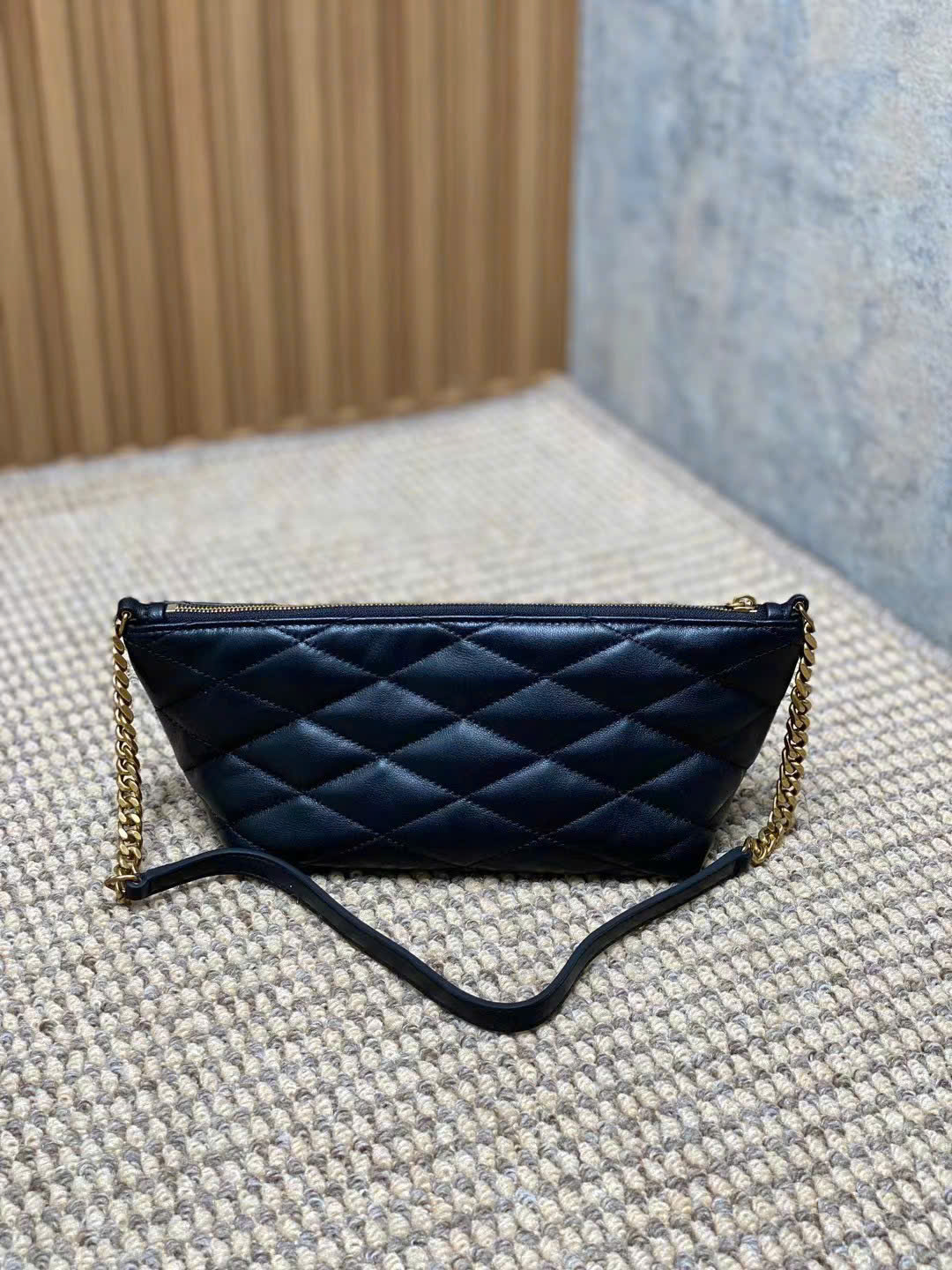 Saint Laurent Gaby Zipped Quilted Bag - Image 3