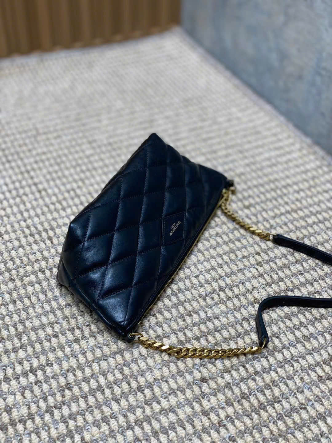 Saint Laurent Gaby Zipped Quilted Bag - Image 6