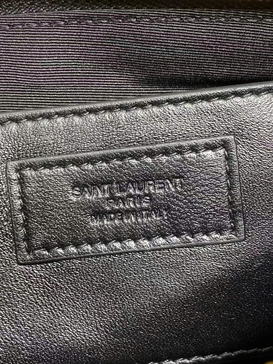 Saint Laurent Gaby Zipped Quilted Bag - Image 9