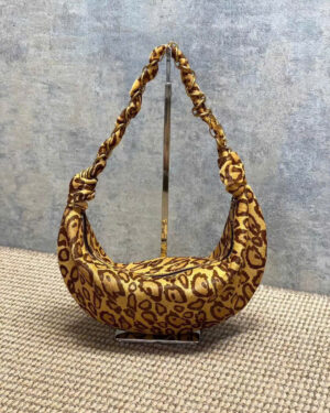 Saint Laurent Amalia Hobo